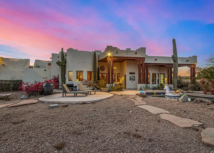 Relaxing 3br Haven With Pool And Bbq For Family Time *