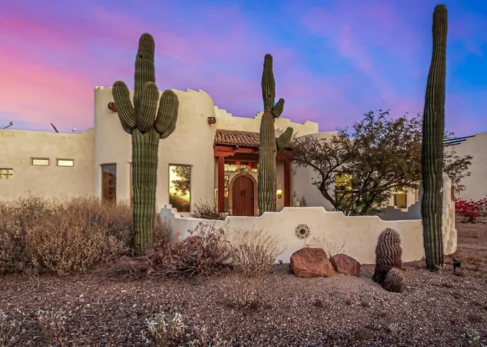 Relaxing 3br Haven With Pool And Bbq For Family Time