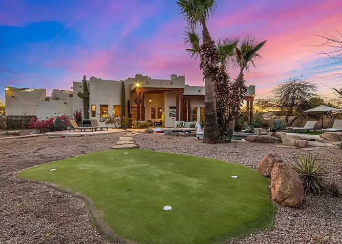 Relaxing 3br Haven With Pool And Bbq For Family Time *